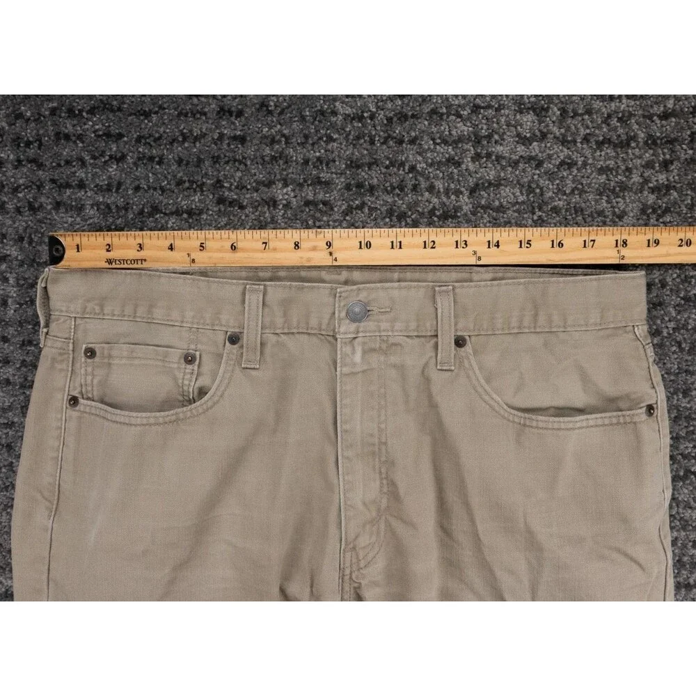 Levis 559 Jeans Mens 38x32 Actual 37x30 Beige Relaxed Fit Straight Leg Denim